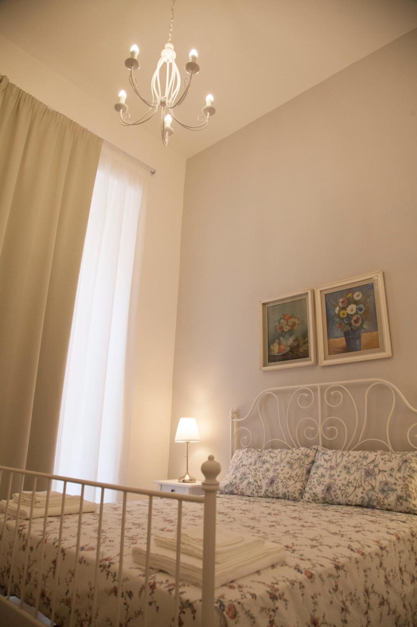 Sanbiagio, 25 Guesthouse Neapol Pokoj fotografie